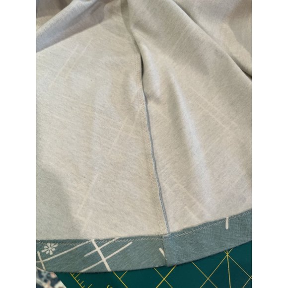 Handmade Retro Knit Dress - Picture 4 of 4